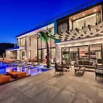 Shine - Kalkan